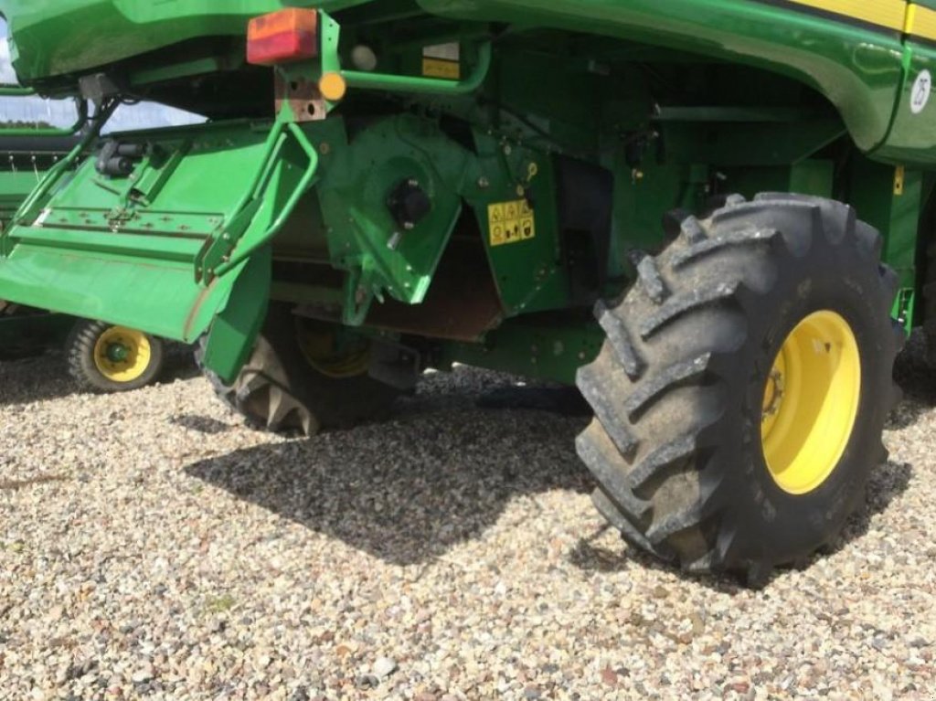 Oldtimer-Mähdrescher tipa John Deere S690i,  u Пролиски (Slika 7)