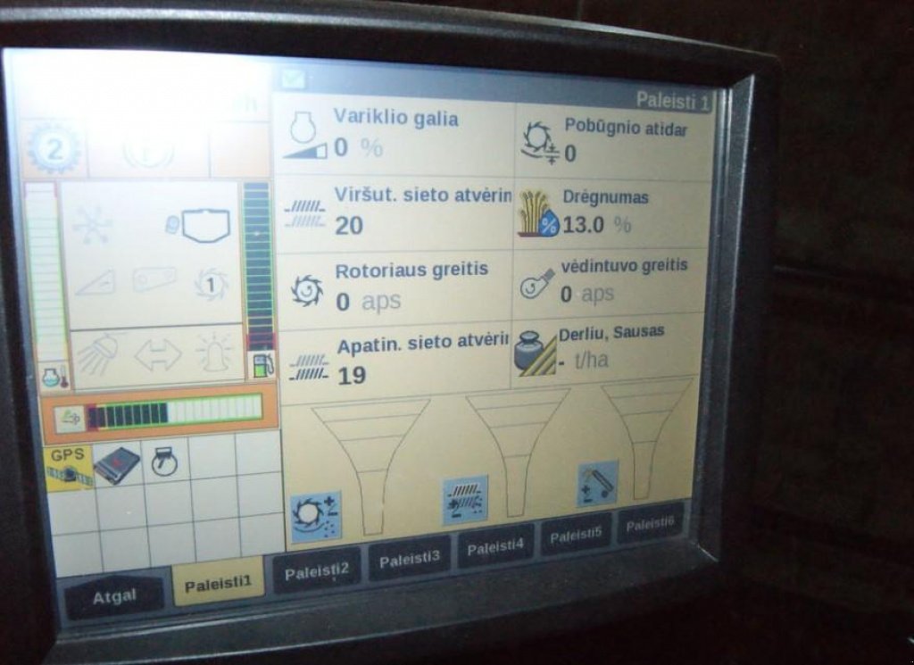 Oldtimer-Mähdrescher des Typs Case IH Axial Flow 9230, Neumaschine in Пролиски (Bild 10)