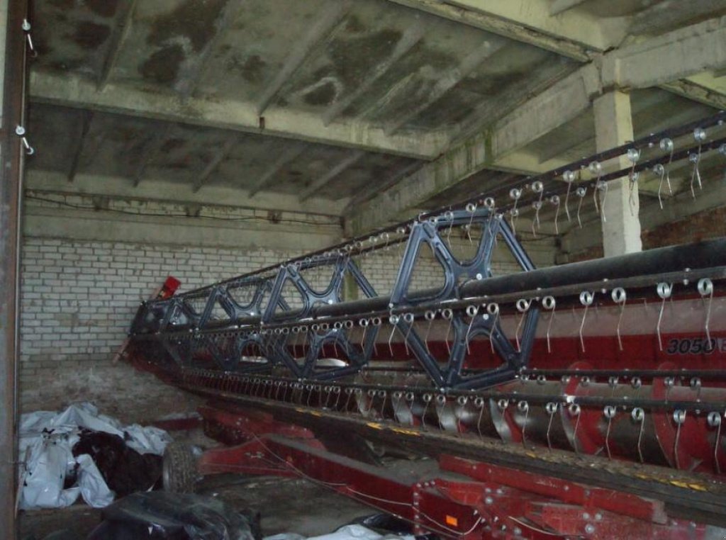 Oldtimer-Mähdrescher des Typs Case IH Axial Flow 9230, Neumaschine in Пролиски (Bild 7)