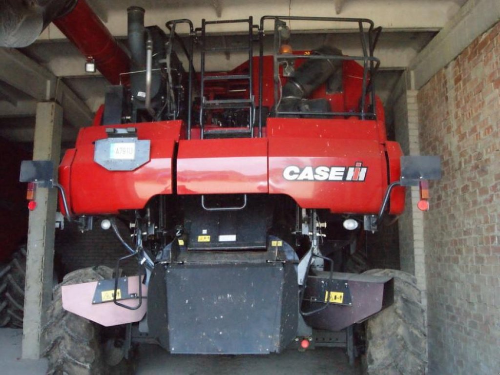 Oldtimer-Mähdrescher des Typs Case IH Axial Flow 9230, Neumaschine in Пролиски (Bild 2)