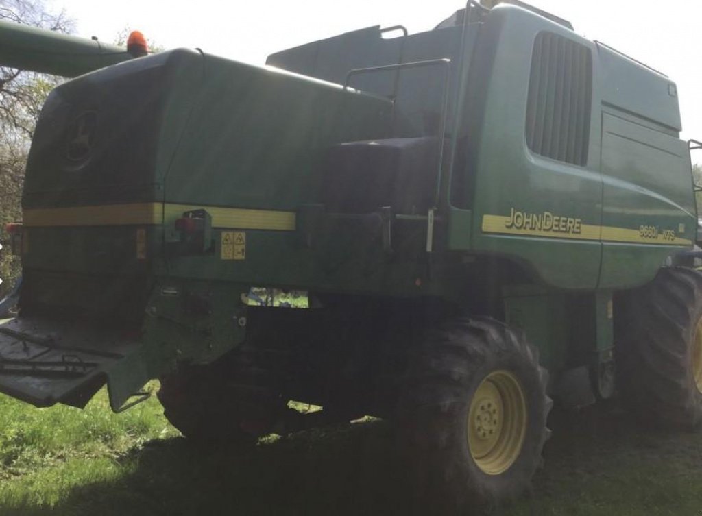 Oldtimer-Mähdrescher des Typs John Deere 9660 WTS, Neumaschine in Пролиски (Bild 1)