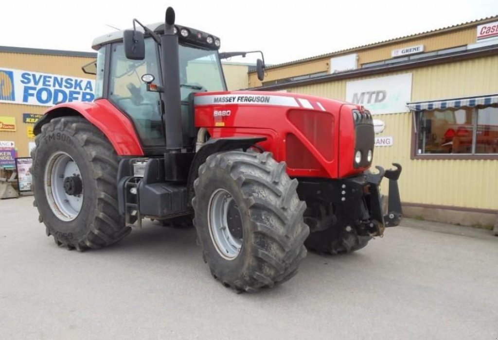 Oldtimer-Traktor typu Massey Ferguson 8480, Neumaschine v Київ (Obrázek 1)