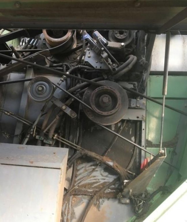 Oldtimer-Mähdrescher typu Fendt 8300 AL, Neumaschine v Варва (Obrázek 7)