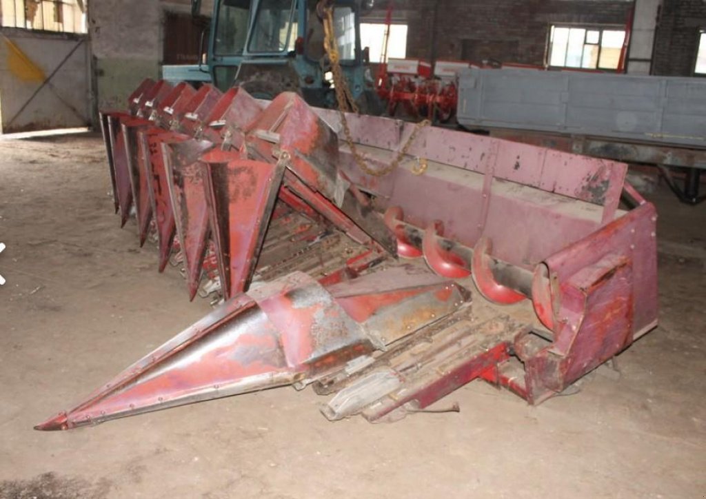 Maispflückvorsatz typu Case IH 1083,  v Кіровоград (Obrázek 4)