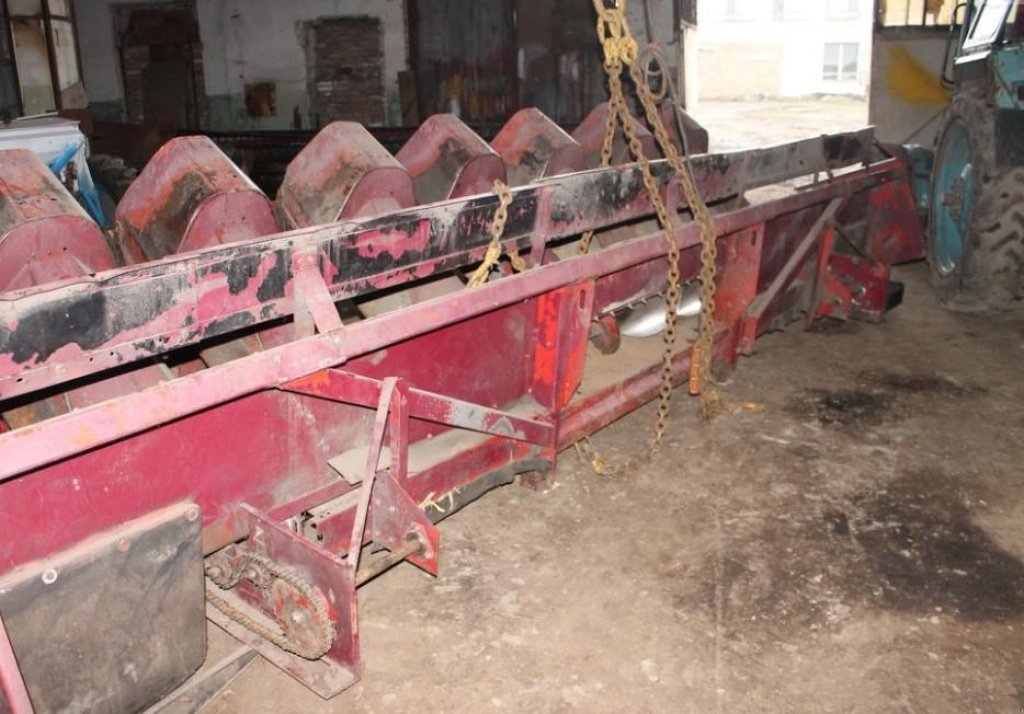 Maispflückvorsatz typu Case IH 1083,  v Кіровоград (Obrázek 3)