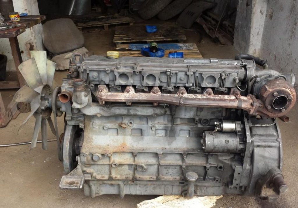 Oldtimer-Traktor typu Same Agrofarm 430,  v Сокаль (Obrázek 3)