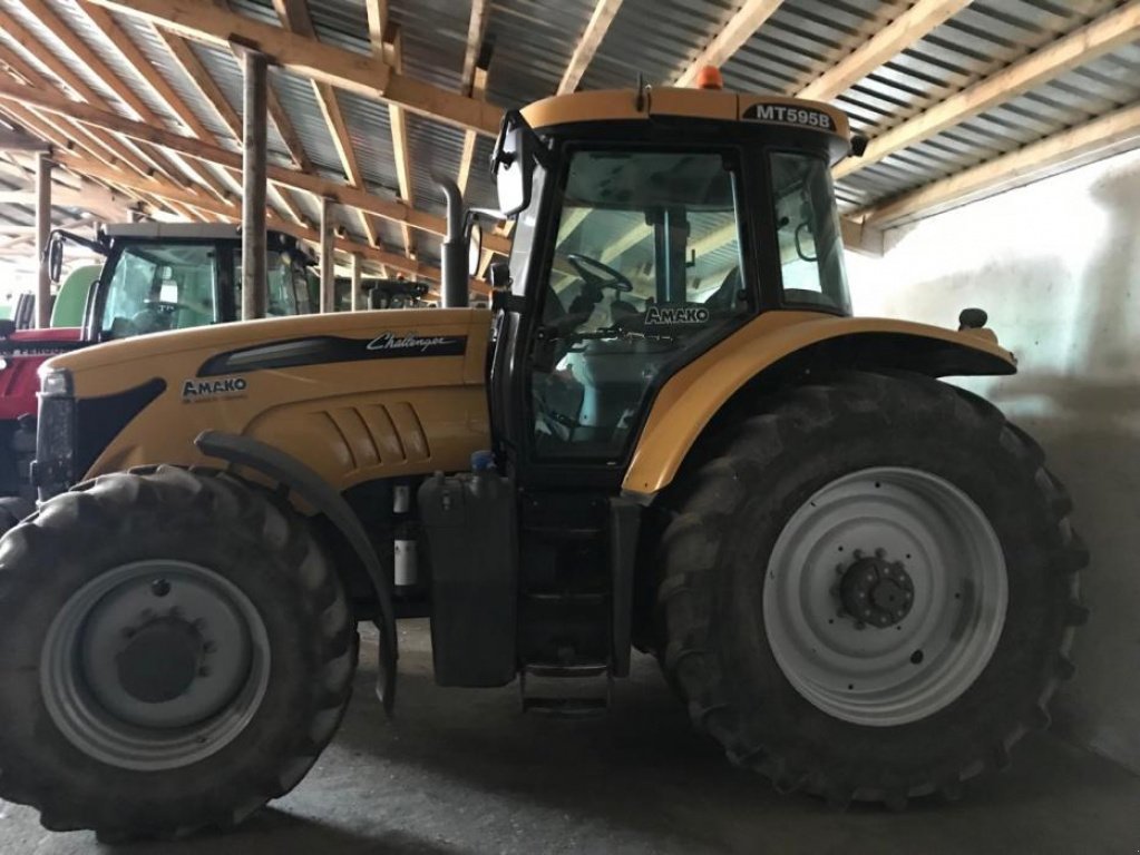 Oldtimer-Traktor del tipo CHALLENGER MT595B, Neumaschine In Вінниця (Immagine 6)