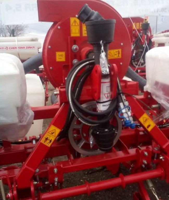 Gareeggenfelder типа CHERVONA ZIRKA Vesta 8,  в Пологи (Фотография 5)