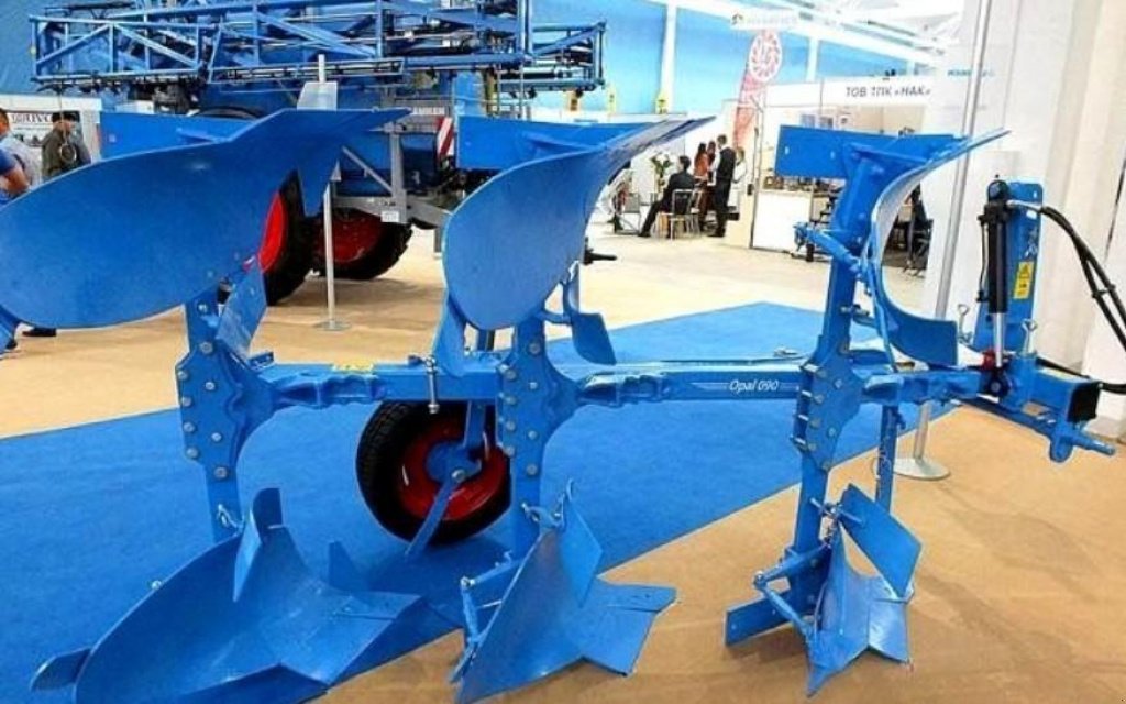 Scheibenpflug typu Lemken Opal 90,  v Пологи (Obrázek 5)
