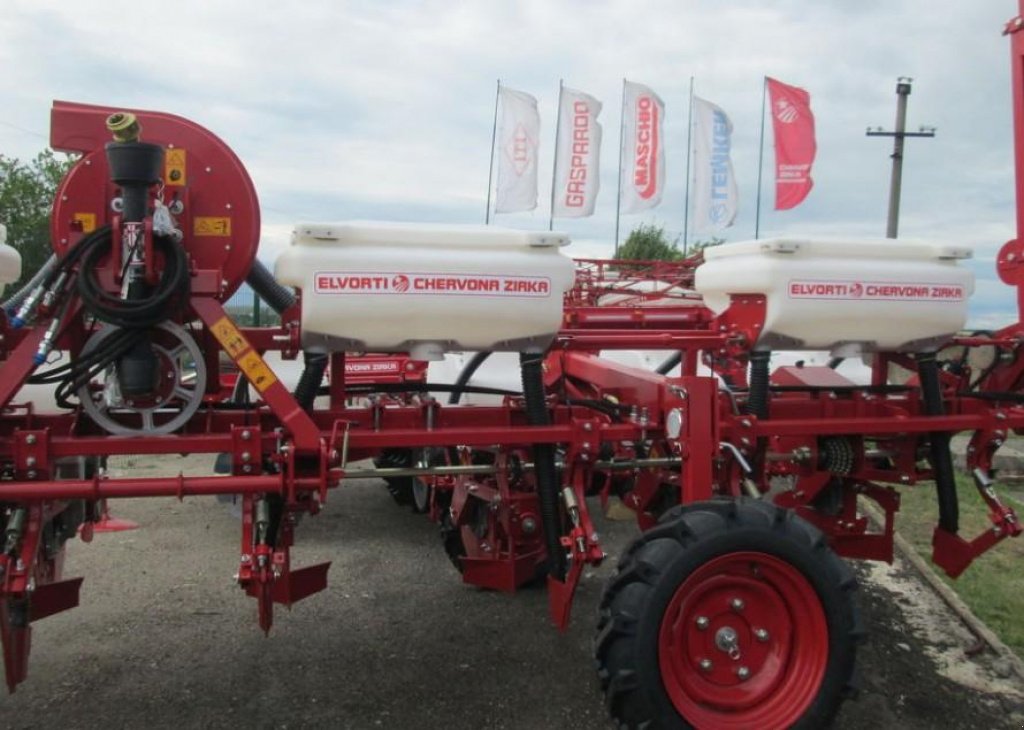 Gareeggenfelder типа CHERVONA ZIRKA Vesta 8 Profi,  в Пологи (Фотография 5)