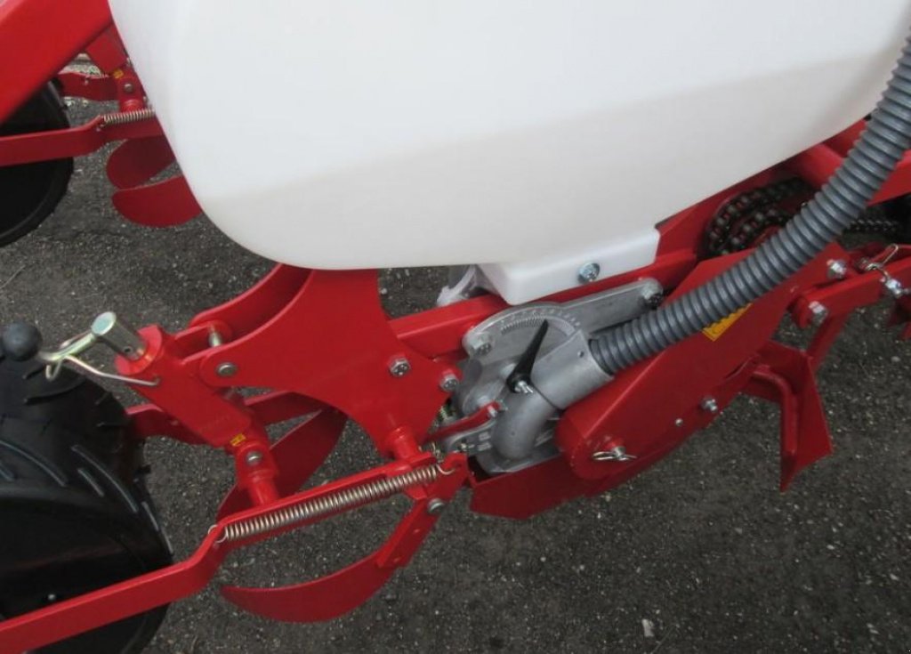 Gareeggenfelder типа CHERVONA ZIRKA Vesta 8 Profi,  в Пологи (Фотография 10)