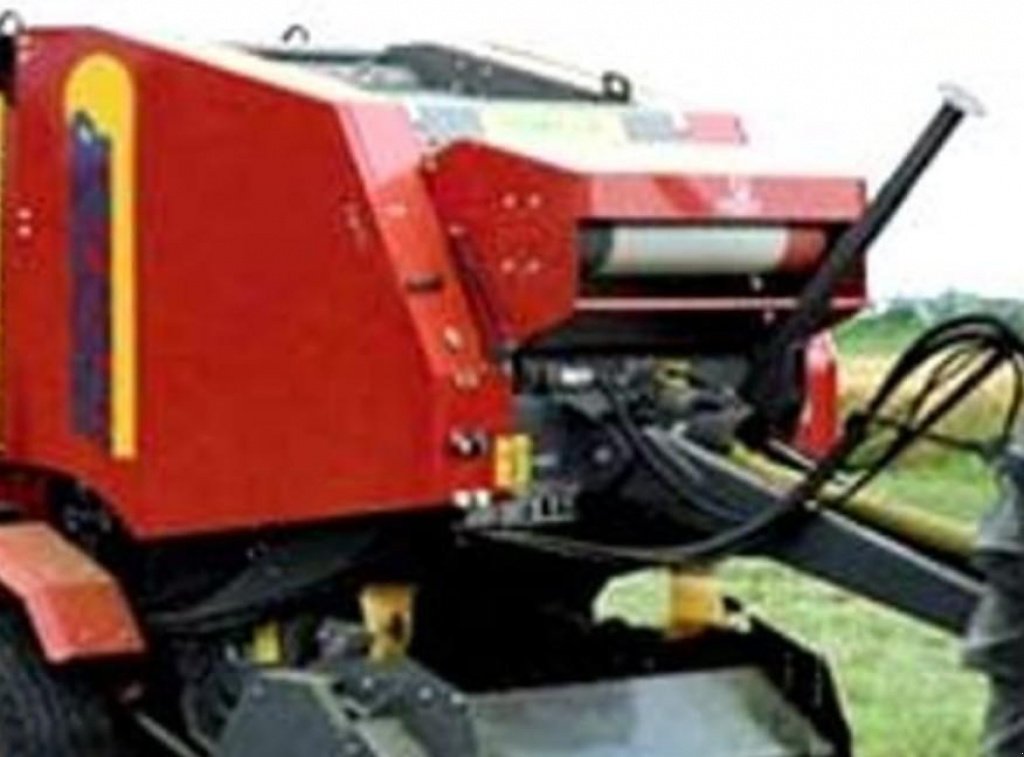 Rundballenpresse типа Feraboli Trotter 125 Topcut,  в Пологи (Фотография 7)