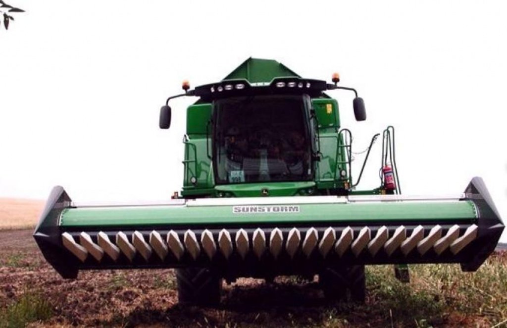 Sonnenblumenschneidwerk of the type Nardi SFH 740,  in Пологи (Picture 2)