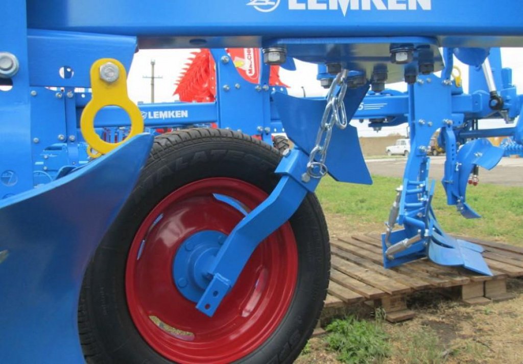Scheibenpflug typu Lemken EurOpal 5,  v Пологи (Obrázek 10)