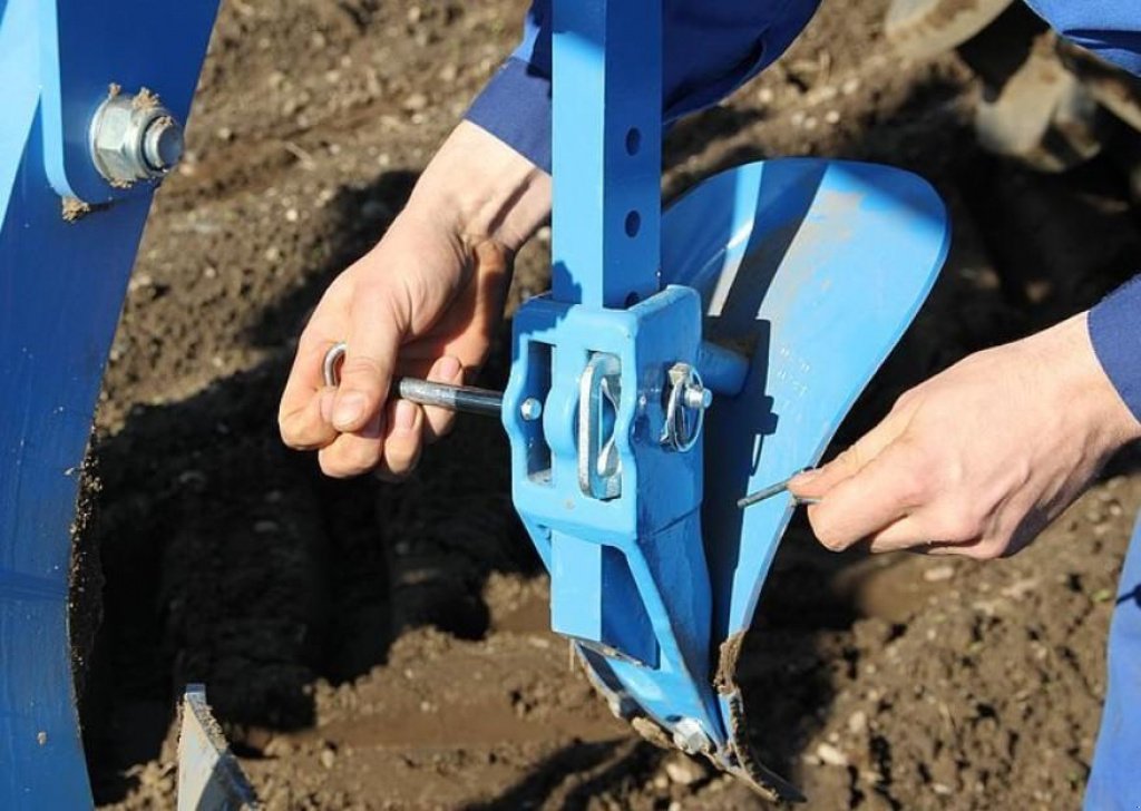 Scheibenpflug typu Lemken Juwel 7М,  v Пологи (Obrázek 3)