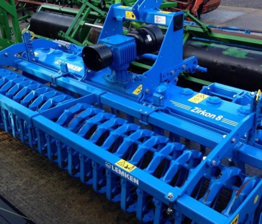 Wiesenegge typu Lemken Zirkon 8/250,  v Пологи (Obrázek 8)