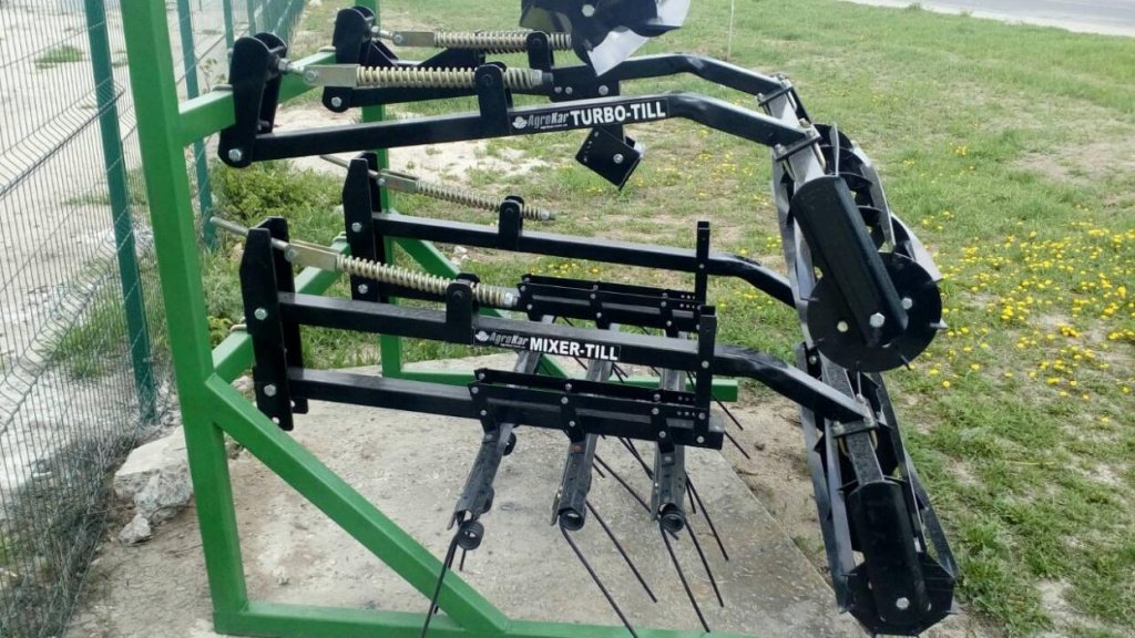 Walze typu John Deere 200,  v Кіровоград (Obrázek 1)