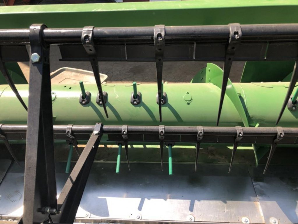 Schneidwerk typu John Deere 630F,  v Кіровоград (Obrázek 2)