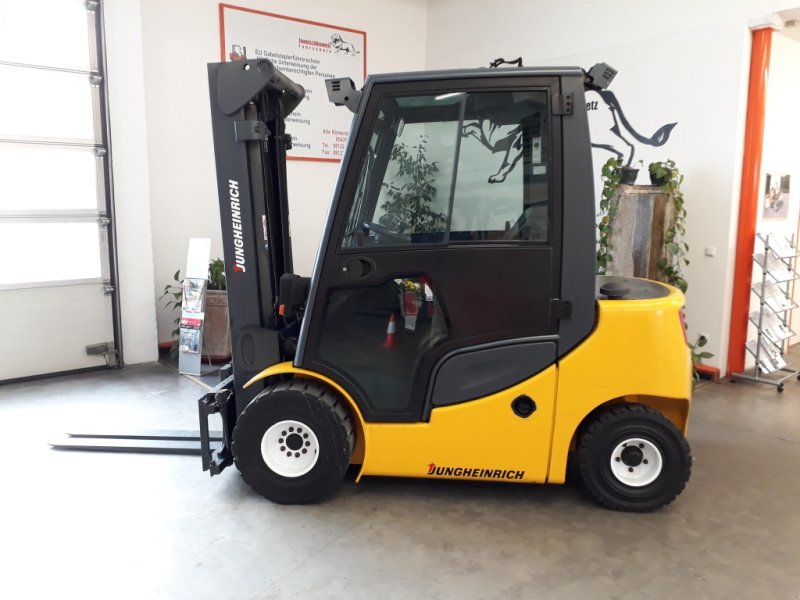 Jungheinrich DFG 425 S Frontstapler