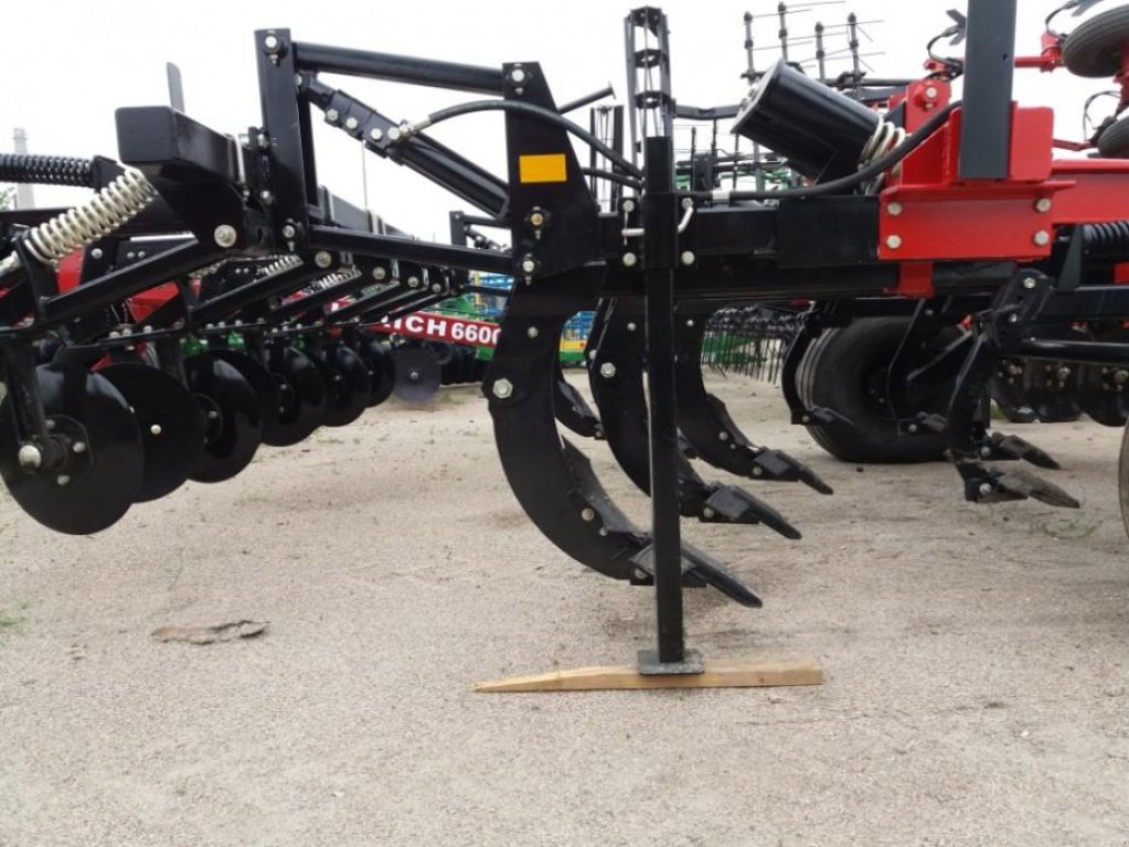 Spatenpflug of the type Case IH Ecolo Tiger 530,  in Кіровоград (Picture 4)