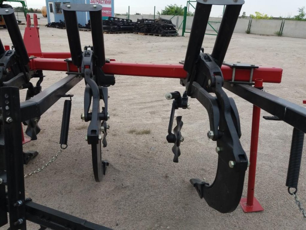Spatenpflug typu Case IH 14 Ripper,  v Кіровоград (Obrázek 2)