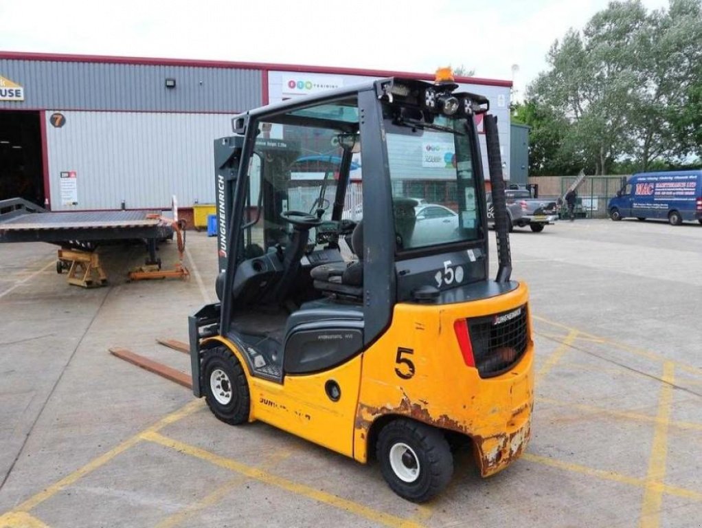 Gabelstapler typu Jungheinrich DFG 320 S,  v Київ (Obrázek 1)