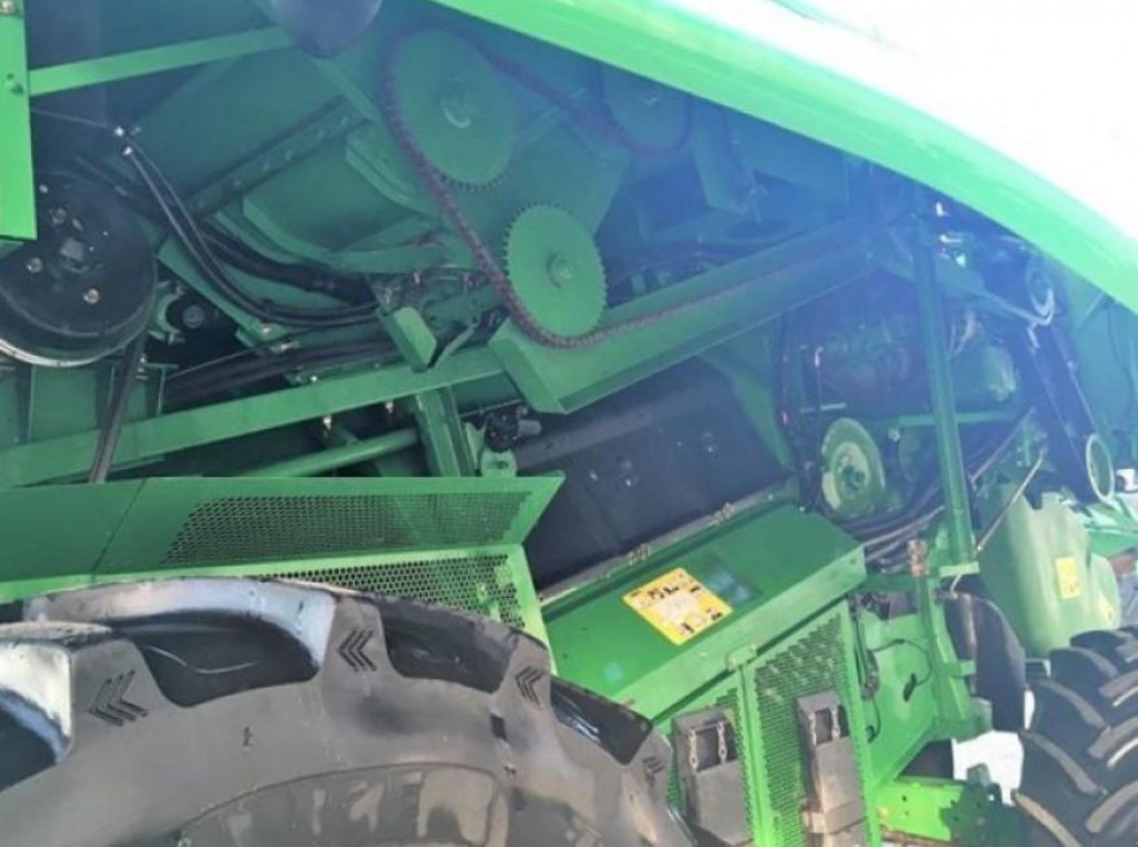 Oldtimer-Mähdrescher typu John Deere 9880 STS, Neumaschine v Київ (Obrázek 2)