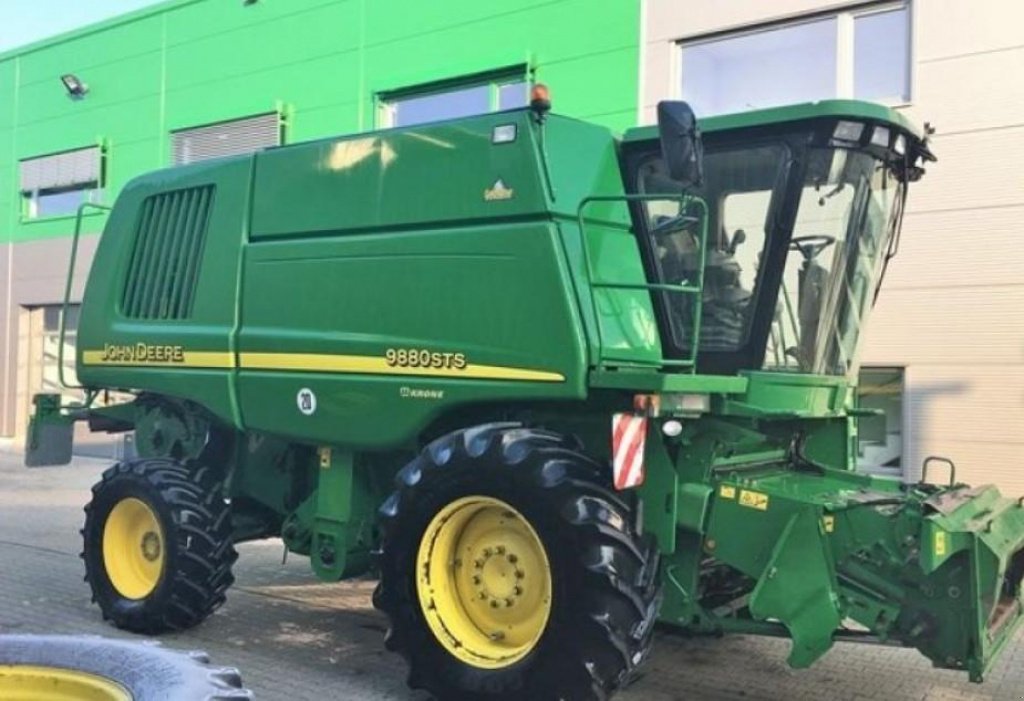 Oldtimer-Mähdrescher typu John Deere 9880 STS, Neumaschine v Київ (Obrázek 3)