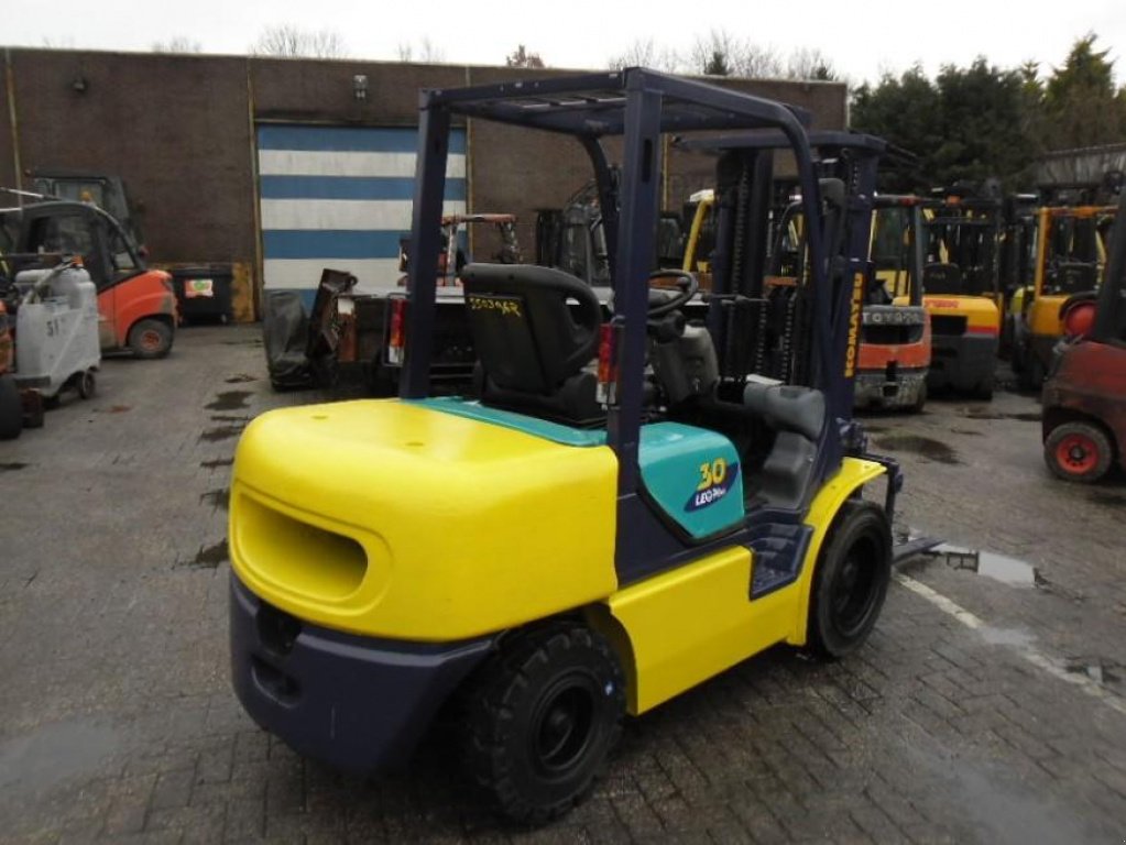 Gabelstapler typu Komatsu FD30T-14,  v Київ (Obrázek 1)