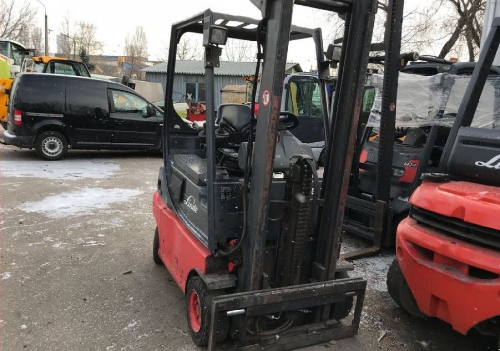 Gabelstapler typu Linde E 16P-02,  v Київ (Obrázek 1)