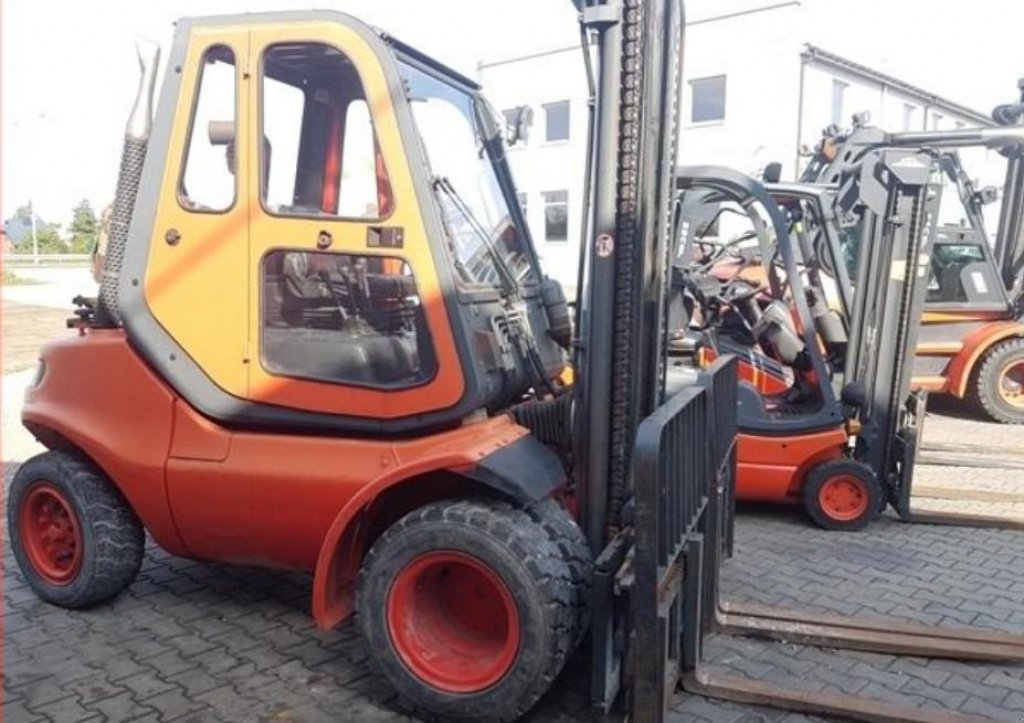 Gabelstapler typu Linde H40T,  v Київ (Obrázek 1)