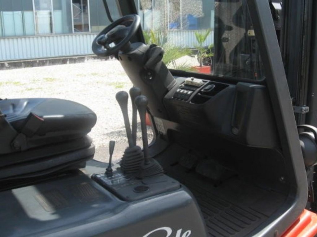 Gabelstapler typu Linde H25T,  v Київ (Obrázek 2)