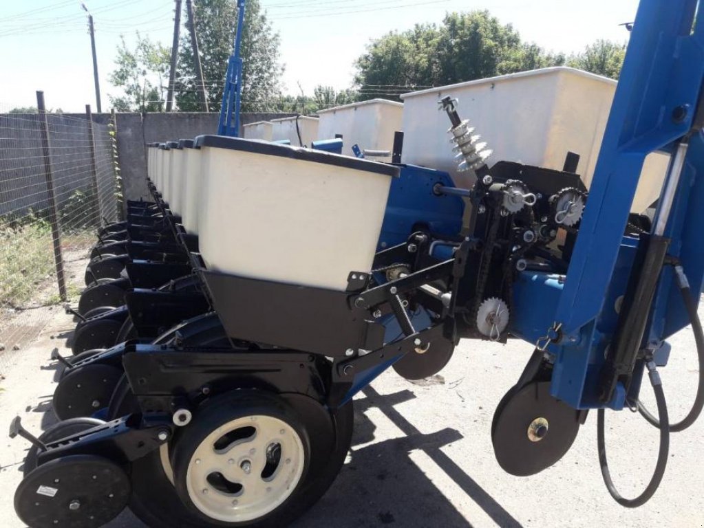 Gareeggenfelder typu Kinze 2000,  v Суми (Obrázek 3)