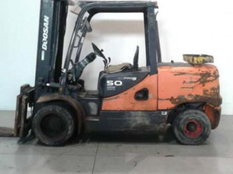 Gabelstapler του τύπου Doosan D50SCPR05,  σε Київ (Φωτογραφία 1)