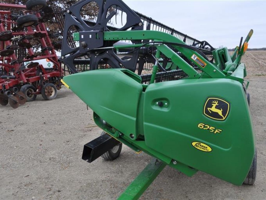 Schneidwerk of the type John Deere 635F Hydro Flex,  in Кіровоград (Picture 1)