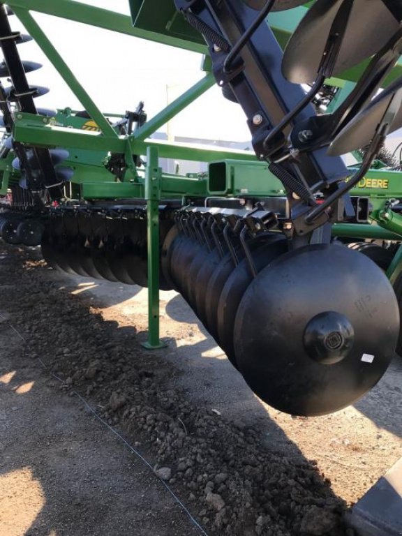 Wiesenegge typu John Deere 630,  v Кіровоград (Obrázek 1)