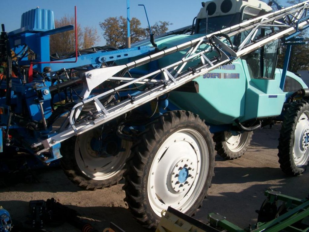 Selbstfahrspritze typu Berthoud Boxer 3000R, Neumaschine v Не обрано (Obrázek 3)