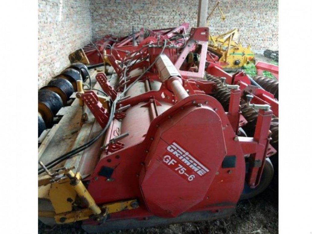 Dammformer typu Grimme GF 75-6,  v Кам'янка-Бузька (Obrázek 4)