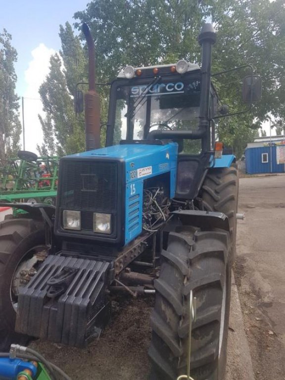 Oldtimer-Traktor tip Belarus Беларус-1221,  in Кіровоград (Poză 1)