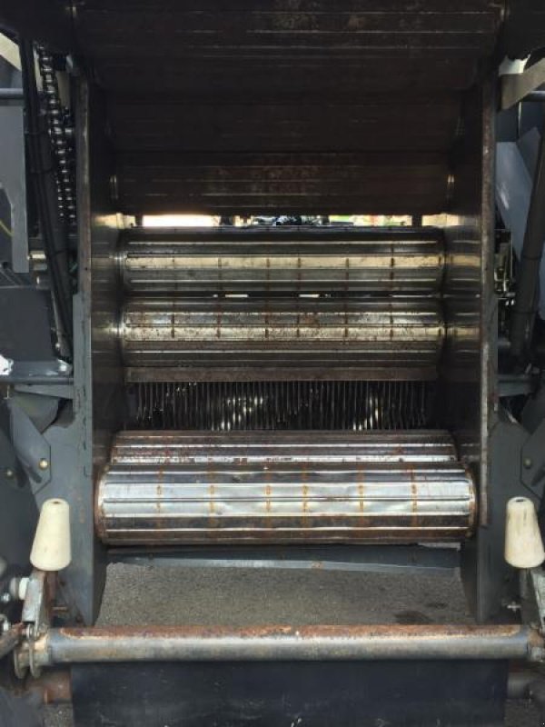 Rundballenpresse типа CLAAS ROLLANT 455 RC UNIWRAP, Gebrauchtmaschine в Oberbipp (Фотография 5)