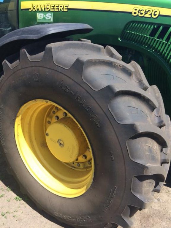 Oldtimer-Traktor a típus John Deere 8320, Neumaschine ekkor: Біла Церква (Kép 3)