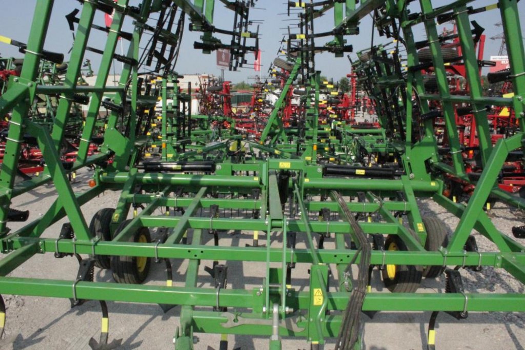 Kartoffelpflegetechnik typu John Deere 980,  v Кіровоград (Obrázek 6)