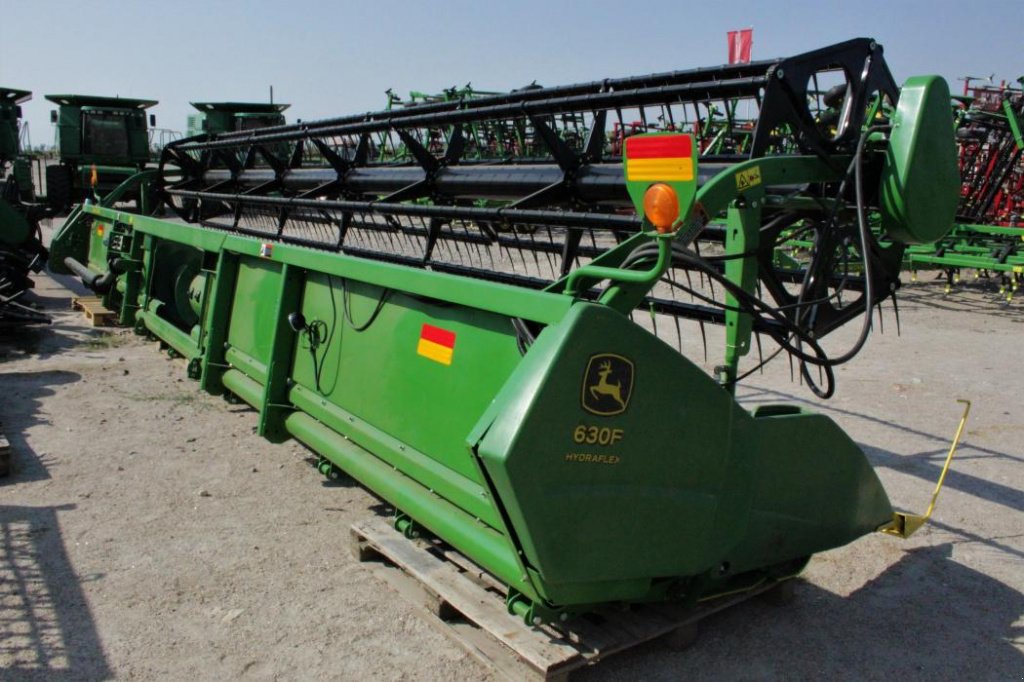 Schneidwerk of the type John Deere 630F Hydro Flex,  in Кіровоград (Picture 2)