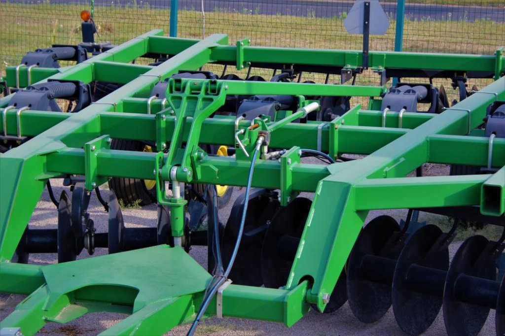 Spatenpflug typu John Deere 510,  v Кіровоград (Obrázek 3)