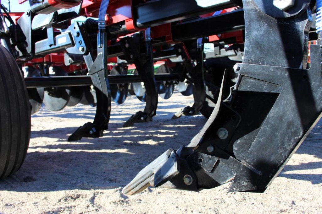 Spatenpflug typu Case IH Ecolo Tiger 530C, Gebrauchtmaschine v Кіровоград (Obrázek 8)