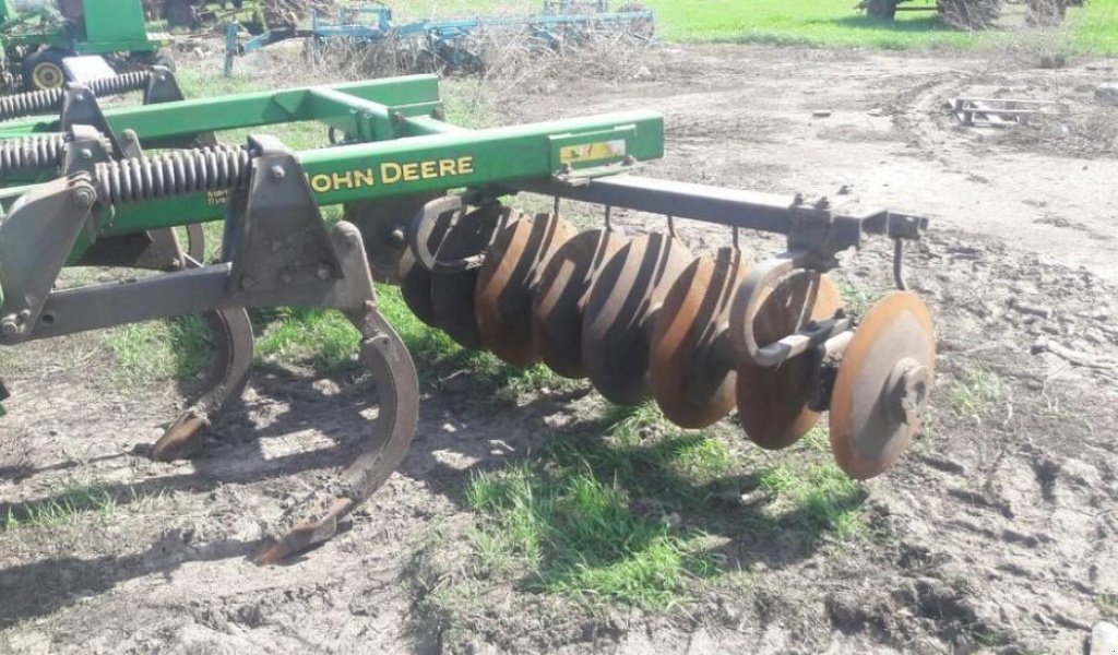 Spatenpflug typu John Deere 512/3,8m,  v Київ (Obrázek 2)