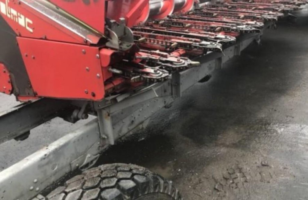 Maispflückvorsatz del tipo Olimac S 8-TR,  In Черкаси (Immagine 9)