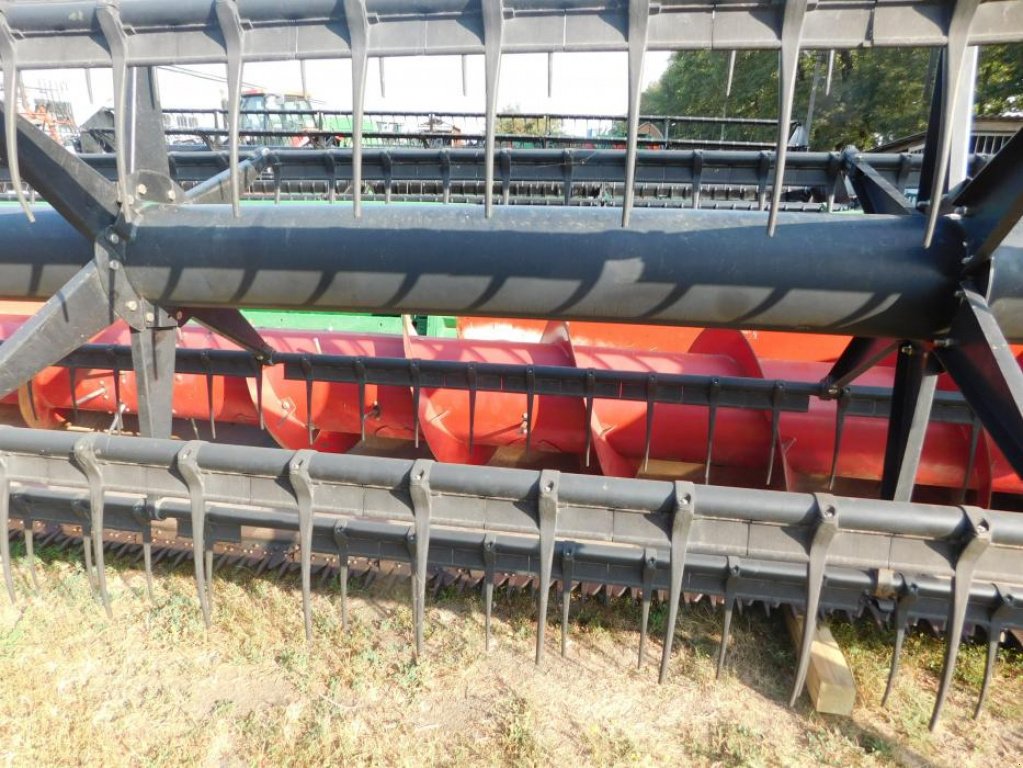 Schneidwerk typu Case IH 2020-7,  v Суми (Obrázek 2)