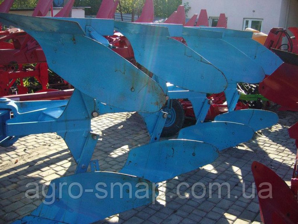 Scheibenpflug typu Rabe Werk 4 (3+1),  v Горохів (Obrázek 1)