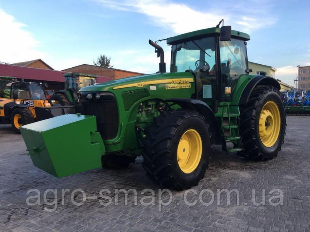 Oldtimer-Traktor a típus John Deere 8220, Neumaschine ekkor: Горохів (Kép 1)